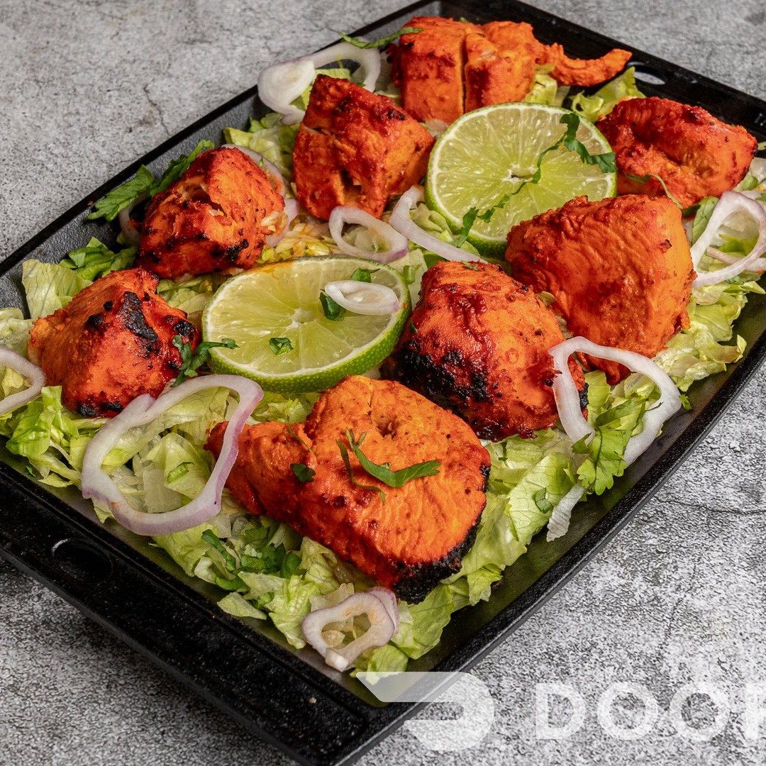 TANDOORI CHICKEN TIKKA (8 Pcs).