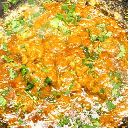 DAL CHICKEN.