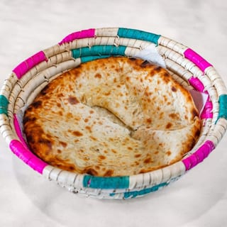 CHEESE NAAN